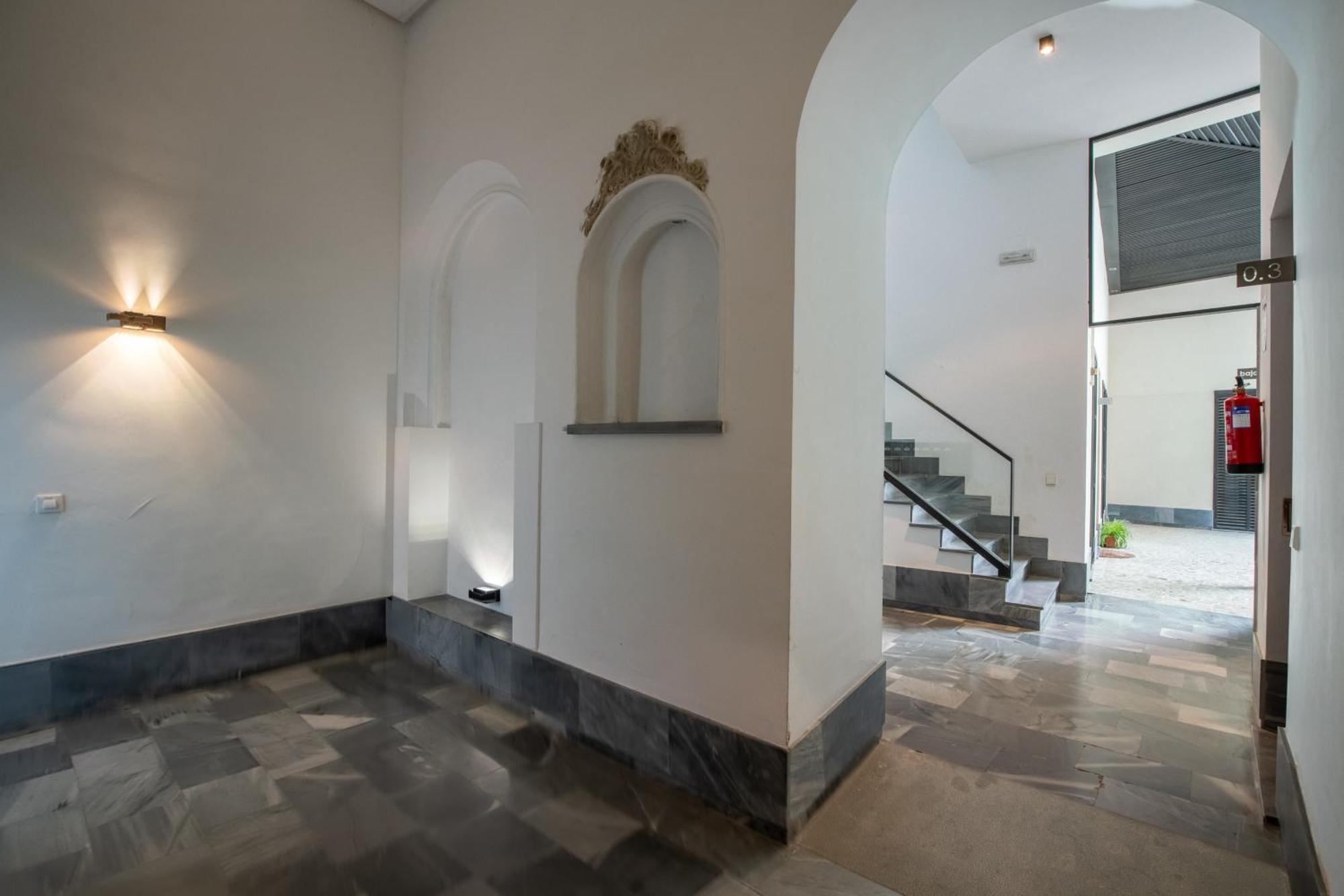 Ry Aparcamiento Incluido Junto A Catedral Ideal Parejas Sevilha Exterior foto