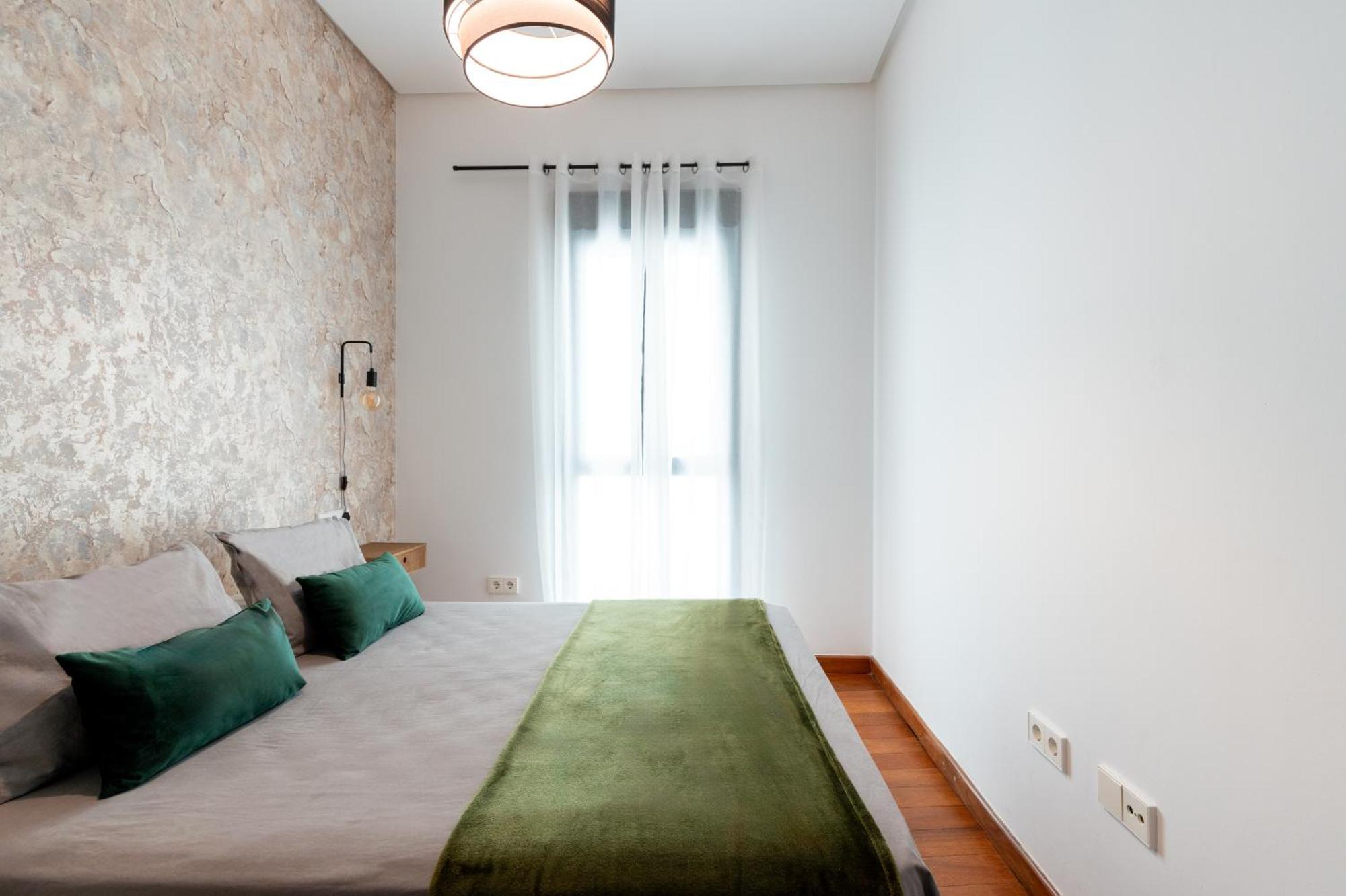 Ry Aparcamiento Incluido Junto A Catedral Ideal Parejas Sevilha Exterior foto